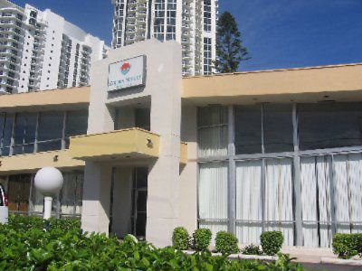 Golden Nugget Beach Club Hotel Sunny Isles Beach Exterior photo